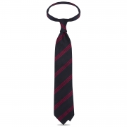 Cravate rayée en shantung de soie bleu marine et rouge roulée à la main